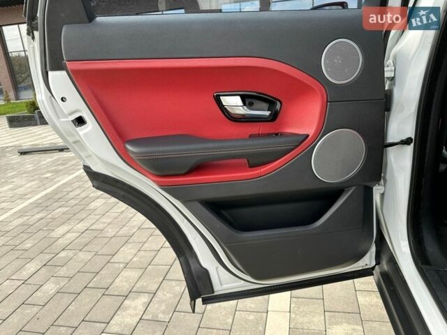 Белый Ленд Ровер Рендж Ровер Эвок, объемом двигателя 2.2 л и пробегом 158 тыс. км за 16500 $, фото 48 на Automoto.ua