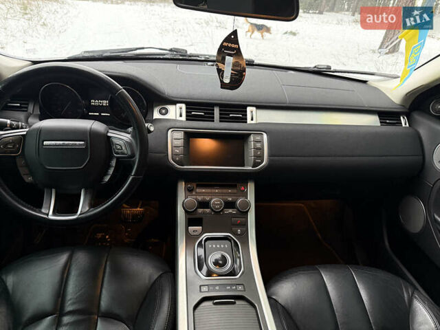 Білий Ленд Ровер Рендж Ровер Евок, об'ємом двигуна 2 л та пробігом 185 тис. км за 15500 $, фото 7 на Automoto.ua