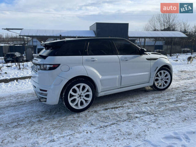 Білий Ленд Ровер Рендж Ровер Евок, об'ємом двигуна 2.18 л та пробігом 208 тис. км за 19500 $, фото 18 на Automoto.ua