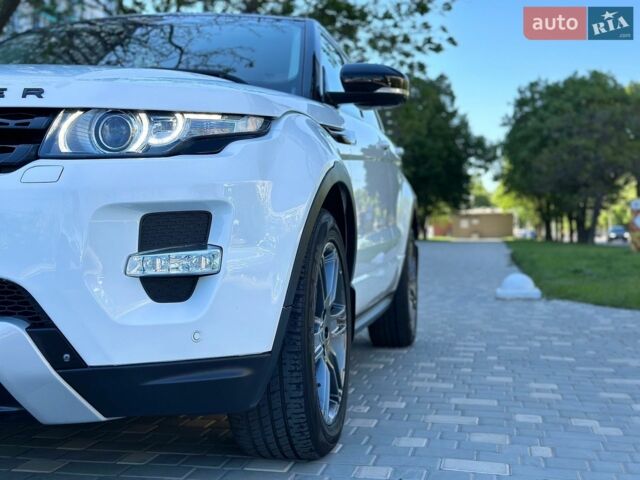 Білий Ленд Ровер Рендж Ровер Евок, об'ємом двигуна 2.18 л та пробігом 170 тис. км за 18500 $, фото 24 на Automoto.ua
