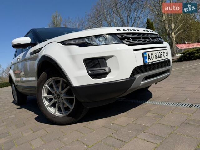 Білий Ленд Ровер Рендж Ровер Евок, об'ємом двигуна 2.18 л та пробігом 187 тис. км за 18200 $, фото 15 на Automoto.ua