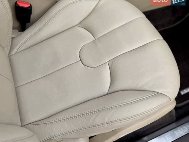 Ленд Ровер Рендж Ровер Эвок 2013 в Одессе на Automoto.ua Белый Ленд Ровер Рендж Ровер Эвок, объемом двигателя 2 л и пробегом 169 тыс. км за 16500 $, фото 35 на Automoto.ua