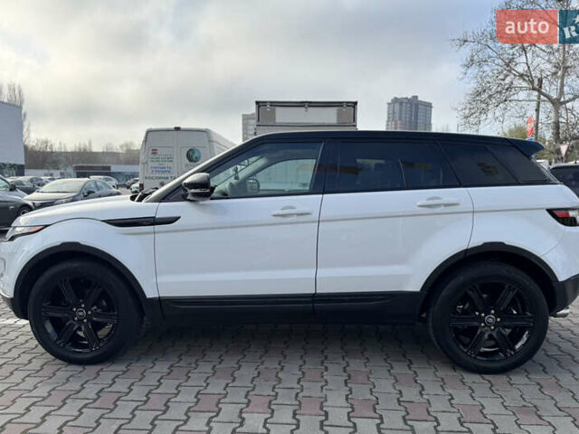 Ленд Ровер Рендж Ровер Эвок 2013 в Одессе на Automoto.ua Белый Ленд Ровер Рендж Ровер Эвок, объемом двигателя 2 л и пробегом 169 тыс. км за 16500 $, фото 11 на Automoto.ua