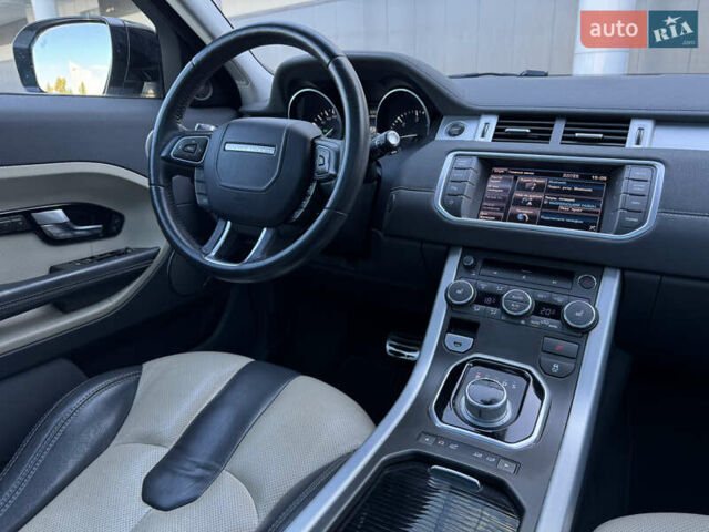 Ленд Ровер Рендж Ровер Эвок 2013 в Киеве на Automoto.ua Белый Ленд Ровер Рендж Ровер Эвок, объемом двигателя 2.18 л и пробегом 124 тыс. км за 18500 $, фото 21 на Automoto.ua