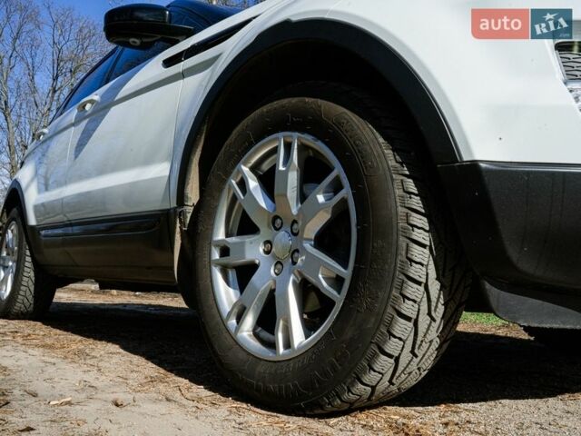 Белый Ленд Ровер Рендж Ровер Эвок, объемом двигателя 2.2 л и пробегом 148 тыс. км за 19000 $, фото 7 на Automoto.ua