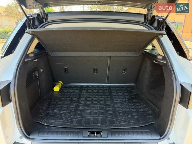 Білий Ленд Ровер Рендж Ровер Евок, об'ємом двигуна 2.18 л та пробігом 187 тис. км за 18200 $, фото 56 на Automoto.ua