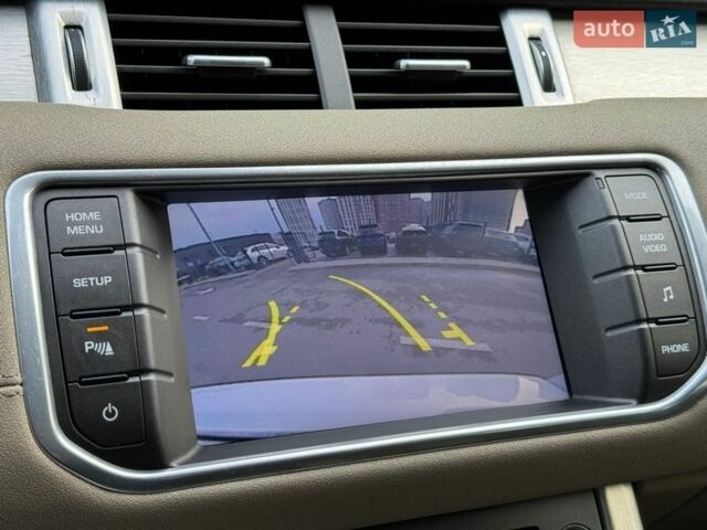 Белый Ленд Ровер Рендж Ровер Эвок, объемом двигателя 2 л и пробегом 241 тыс. км за 13200 $, фото 29 на Automoto.ua