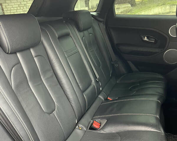 Белый Ленд Ровер Рендж Ровер Эвок, объемом двигателя 2 л и пробегом 105 тыс. км за 18799 $, фото 12 на Automoto.ua