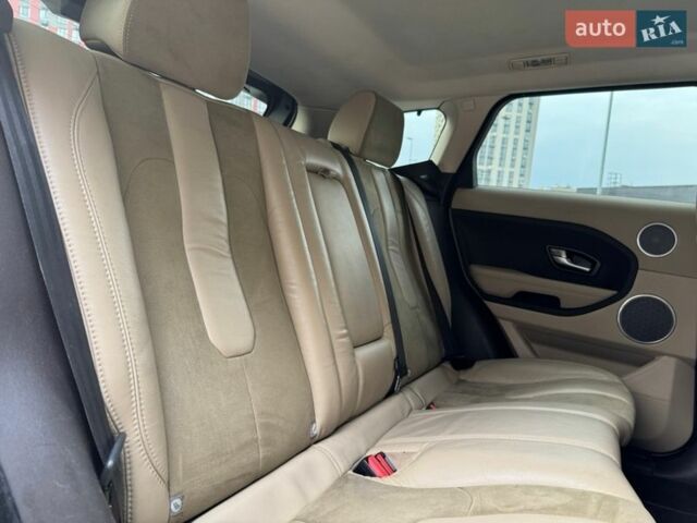 Белый Ленд Ровер Рендж Ровер Эвок, объемом двигателя 2 л и пробегом 241 тыс. км за 13200 $, фото 23 на Automoto.ua