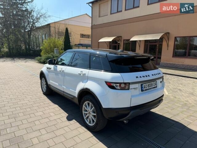Білий Ленд Ровер Рендж Ровер Евок, об'ємом двигуна 2.18 л та пробігом 187 тис. км за 18200 $, фото 4 на Automoto.ua