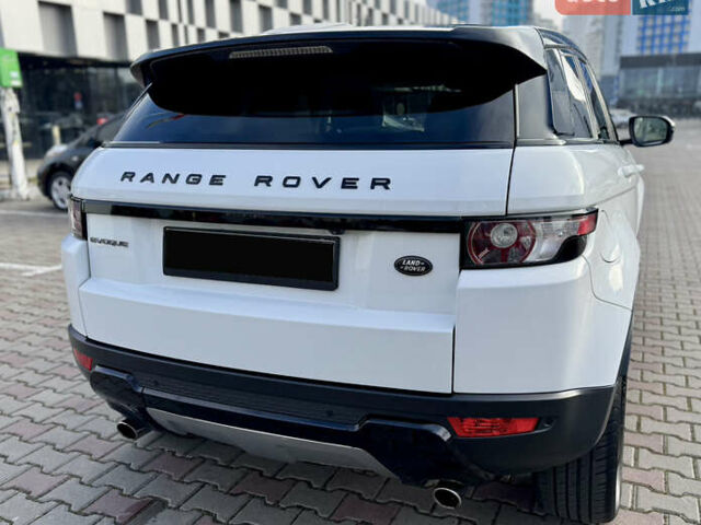 Ленд Ровер Рендж Ровер Эвок 2013 в Одессе на Automoto.ua Белый Ленд Ровер Рендж Ровер Эвок, объемом двигателя 2 л и пробегом 169 тыс. км за 16500 $, фото 8 на Automoto.ua