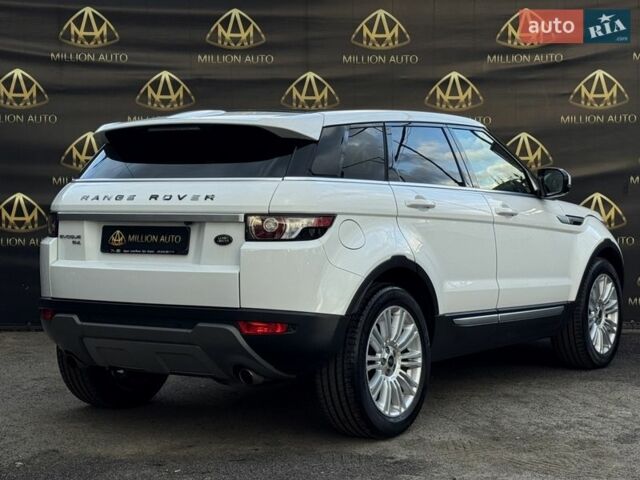 Білий Ленд Ровер Рендж Ровер Евок, об'ємом двигуна 2 л та пробігом 90 тис. км за 18999 $, фото 5 на Automoto.ua