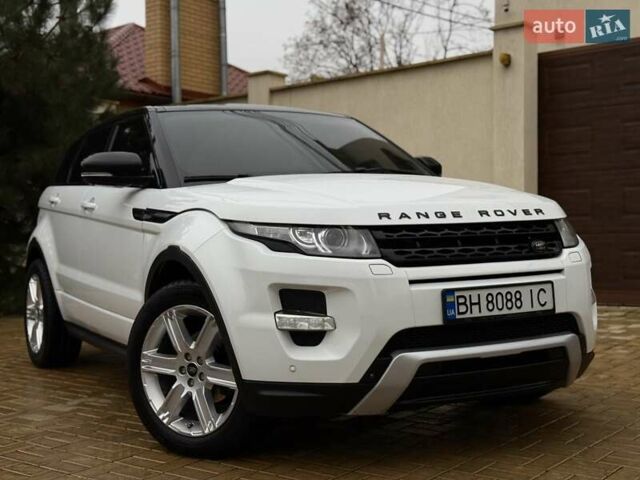 Белый Ленд Ровер Рендж Ровер Эвок, объемом двигателя 2 л и пробегом 104 тыс. км за 18900 $, фото 3 на Automoto.ua