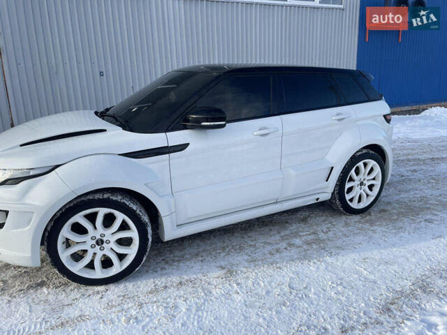 Білий Ленд Ровер Рендж Ровер Евок, об'ємом двигуна 2.18 л та пробігом 208 тис. км за 19500 $, фото 22 на Automoto.ua