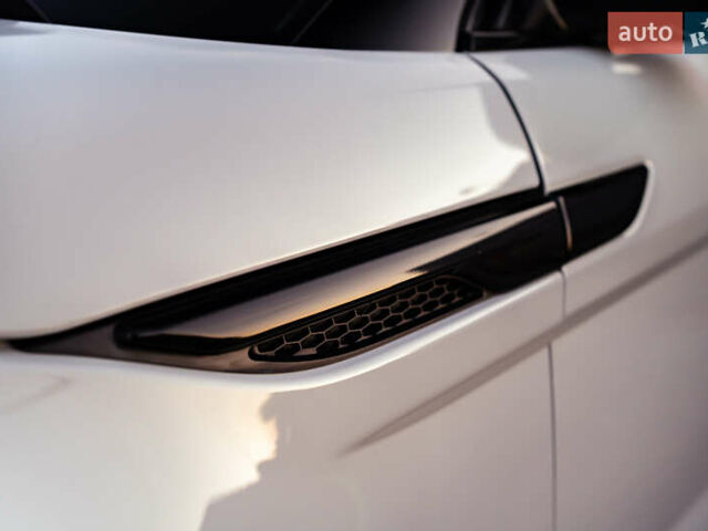 Белый Ленд Ровер Рендж Ровер Эвок, объемом двигателя 2 л и пробегом 73 тыс. км за 17700 $, фото 19 на Automoto.ua