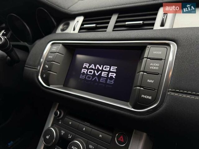 Білий Ленд Ровер Рендж Ровер Евок, об'ємом двигуна 2 л та пробігом 104 тис. км за 17950 $, фото 72 на Automoto.ua