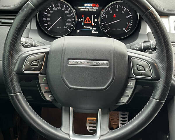 Белый Ленд Ровер Рендж Ровер Эвок, объемом двигателя 2 л и пробегом 105 тыс. км за 18799 $, фото 6 на Automoto.ua