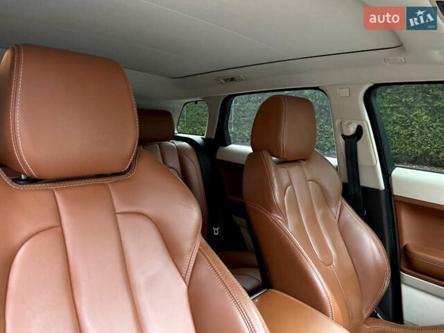 Білий Ленд Ровер Рендж Ровер Евок, об'ємом двигуна 2 л та пробігом 154 тис. км за 14000 $, фото 21 на Automoto.ua