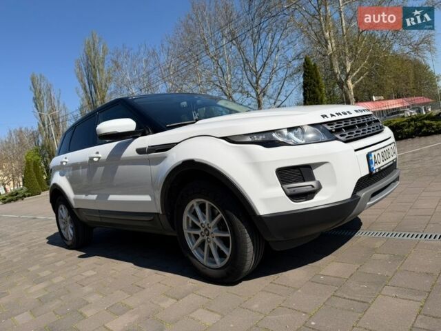 Білий Ленд Ровер Рендж Ровер Евок, об'ємом двигуна 2.18 л та пробігом 187 тис. км за 18200 $, фото 8 на Automoto.ua
