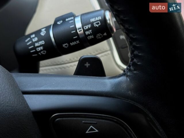 Білий Ленд Ровер Рендж Ровер Евок, об'ємом двигуна 2 л та пробігом 90 тис. км за 18999 $, фото 27 на Automoto.ua