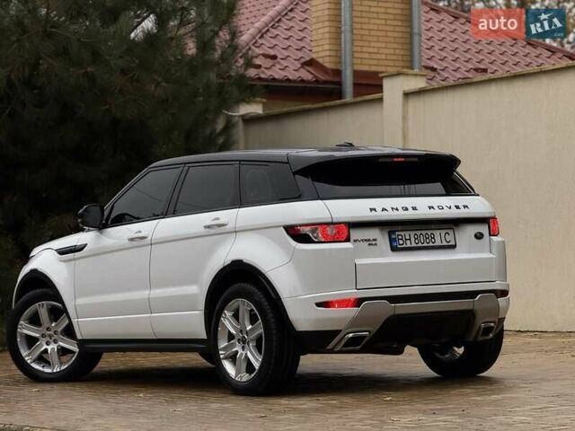 Білий Ленд Ровер Рендж Ровер Евок, об'ємом двигуна 2 л та пробігом 104 тис. км за 16900 $, фото 26 на Automoto.ua