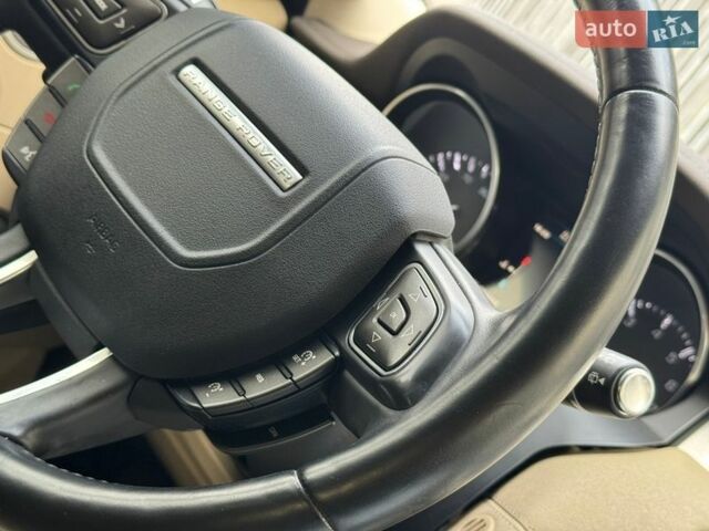 Белый Ленд Ровер Рендж Ровер Эвок, объемом двигателя 2 л и пробегом 241 тыс. км за 13200 $, фото 35 на Automoto.ua