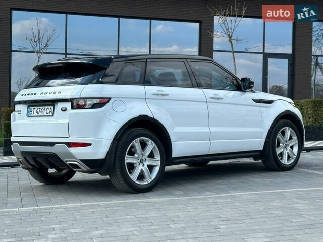 Белый Ленд Ровер Рендж Ровер Эвок, объемом двигателя 2.2 л и пробегом 158 тыс. км за 16500 $, фото 14 на Automoto.ua