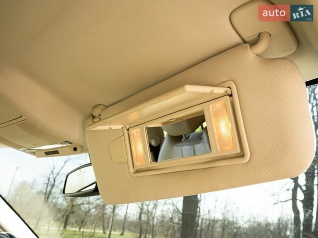 Белый Ленд Ровер Рендж Ровер Эвок, объемом двигателя 2.2 л и пробегом 148 тыс. км за 19000 $, фото 19 на Automoto.ua