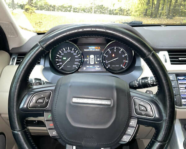 Белый Ленд Ровер Рендж Ровер Эвок, объемом двигателя 2 л и пробегом 181 тыс. км за 15850 $, фото 13 на Automoto.ua