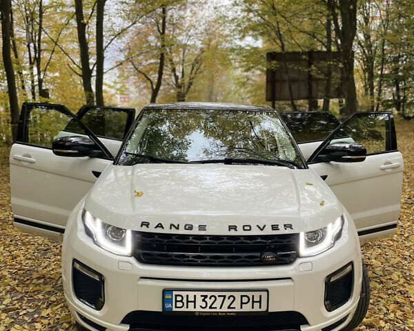 Белый Ленд Ровер Рендж Ровер Эвок, объемом двигателя 2 л и пробегом 181 тыс. км за 15850 $, фото 6 на Automoto.ua