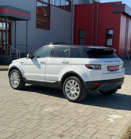 Білий Ленд Ровер Рендж Ровер Евок, об'ємом двигуна 2 л та пробігом 179 тис. км за 11900 $, фото 3 на Automoto.ua