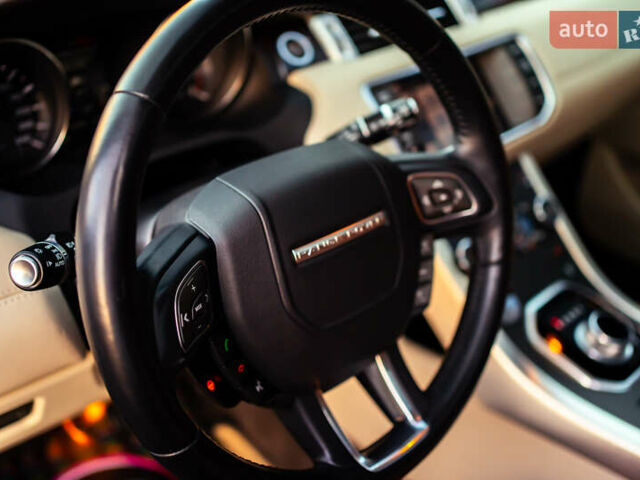 Белый Ленд Ровер Рендж Ровер Эвок, объемом двигателя 2 л и пробегом 73 тыс. км за 17700 $, фото 51 на Automoto.ua