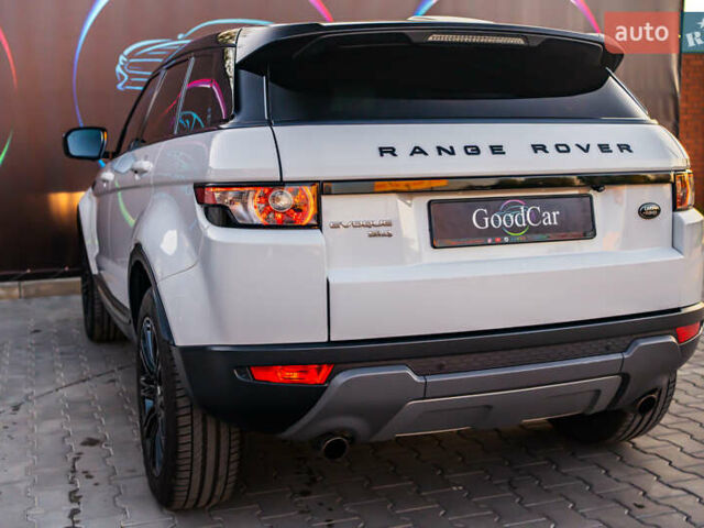 Белый Ленд Ровер Рендж Ровер Эвок, объемом двигателя 2 л и пробегом 73 тыс. км за 17700 $, фото 13 на Automoto.ua