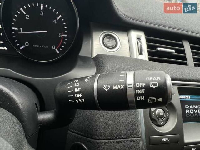 Білий Ленд Ровер Рендж Ровер Евок, об'ємом двигуна 2.18 л та пробігом 256 тис. км за 15500 $, фото 5 на Automoto.ua
