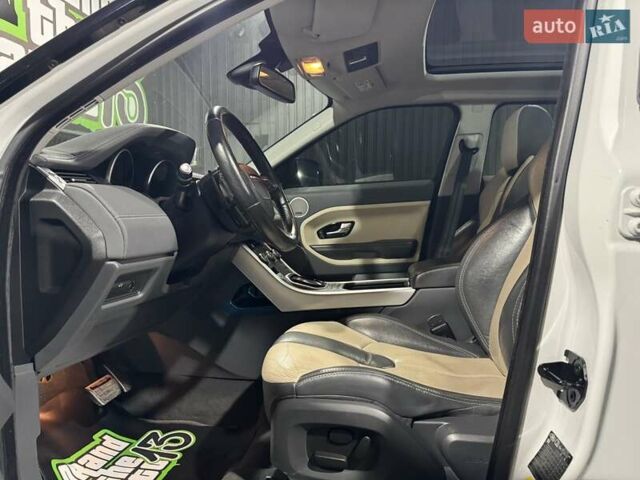 Белый Ленд Ровер Рендж Ровер Эвок, объемом двигателя 2.18 л и пробегом 72 тыс. км за 18999 $, фото 12 на Automoto.ua