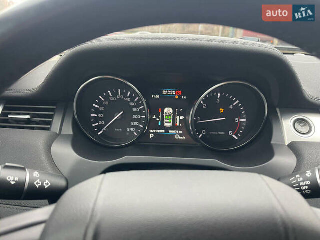 Белый Ленд Ровер Рендж Ровер Эвок, объемом двигателя 2.18 л и пробегом 196 тыс. км за 17950 $, фото 6 на Automoto.ua