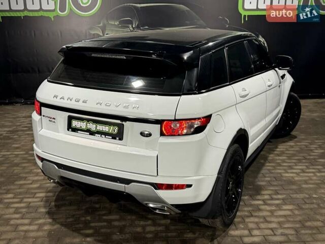 Белый Ленд Ровер Рендж Ровер Эвок, объемом двигателя 2.18 л и пробегом 72 тыс. км за 18999 $, фото 10 на Automoto.ua