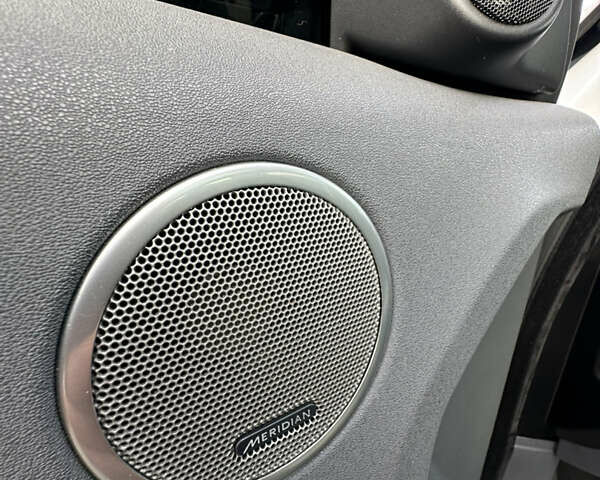 Білий Ленд Ровер Рендж Ровер Евок, об'ємом двигуна 2.18 л та пробігом 72 тис. км за 18500 $, фото 16 на Automoto.ua