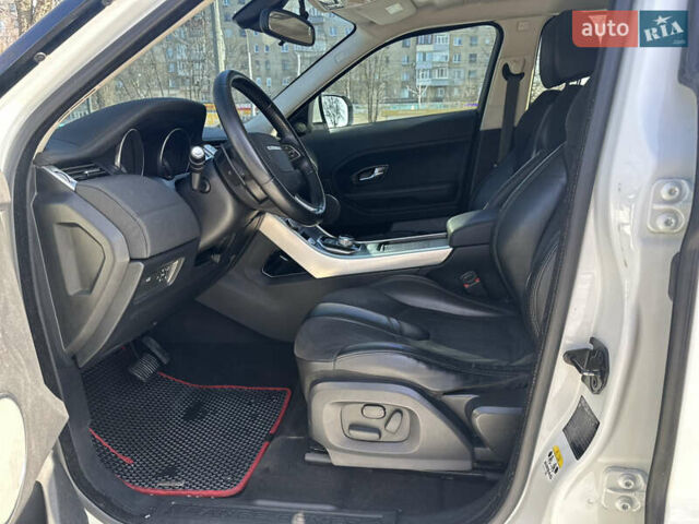 Білий Ленд Ровер Рендж Ровер Евок, об'ємом двигуна 2.2 л та пробігом 223 тис. км за 15800 $, фото 31 на Automoto.ua