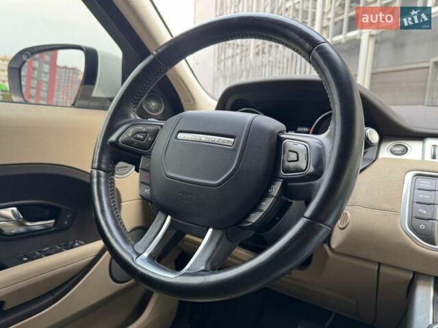 Белый Ленд Ровер Рендж Ровер Эвок, объемом двигателя 2 л и пробегом 241 тыс. км за 13200 $, фото 26 на Automoto.ua