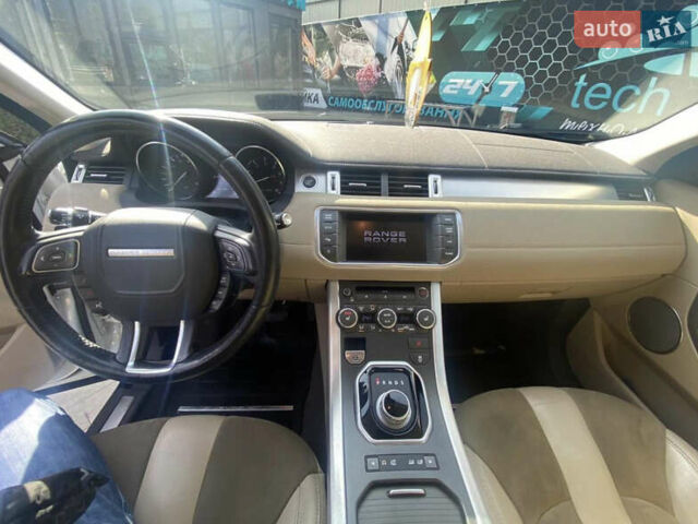 Белый Ленд Ровер Рендж Ровер Эвок, объемом двигателя 2 л и пробегом 197 тыс. км за 18900 $, фото 5 на Automoto.ua