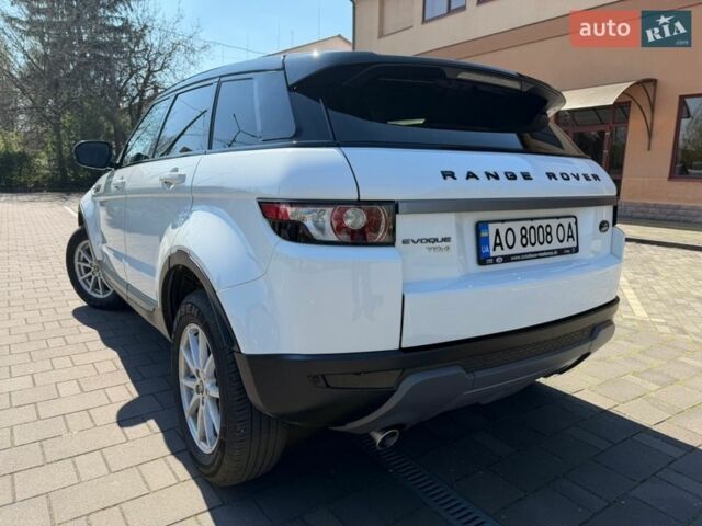 Білий Ленд Ровер Рендж Ровер Евок, об'ємом двигуна 2.18 л та пробігом 187 тис. км за 18200 $, фото 17 на Automoto.ua