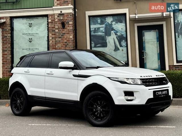 Ленд Ровер Рендж Ровер Евок 2013 у Києві на Automoto.ua Білий Ленд Ровер Рендж Ровер Евок, об'ємом двигуна 2.18 л та пробігом 170 тис. км за 17900 $, фото 6 на Automoto.ua