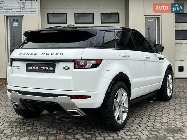 Белый Ленд Ровер Рендж Ровер Эвок, объемом двигателя 2 л и пробегом 105 тыс. км за 18799 $, фото 4 на Automoto.ua