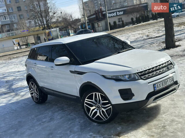 Білий Ленд Ровер Рендж Ровер Евок, об'ємом двигуна 2.2 л та пробігом 223 тис. км за 15800 $, фото 18 на Automoto.ua