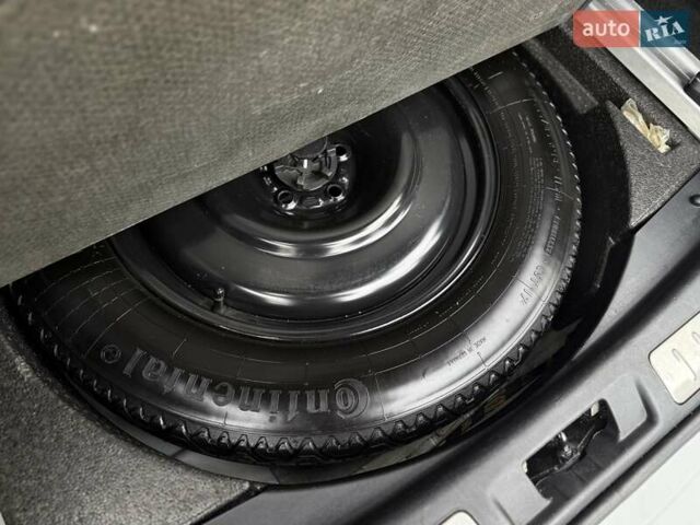 Белый Ленд Ровер Рендж Ровер Эвок, объемом двигателя 2 л и пробегом 104 тыс. км за 18900 $, фото 68 на Automoto.ua