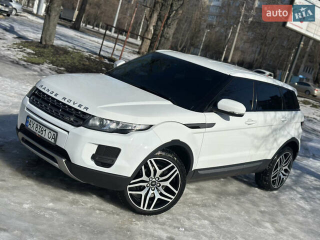 Білий Ленд Ровер Рендж Ровер Евок, об'ємом двигуна 2.2 л та пробігом 223 тис. км за 15800 $, фото 3 на Automoto.ua