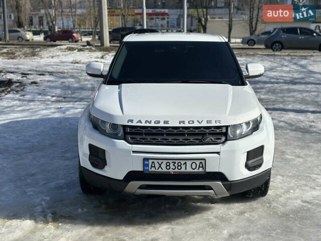 Білий Ленд Ровер Рендж Ровер Евок, об'ємом двигуна 2.2 л та пробігом 223 тис. км за 15800 $, фото 5 на Automoto.ua