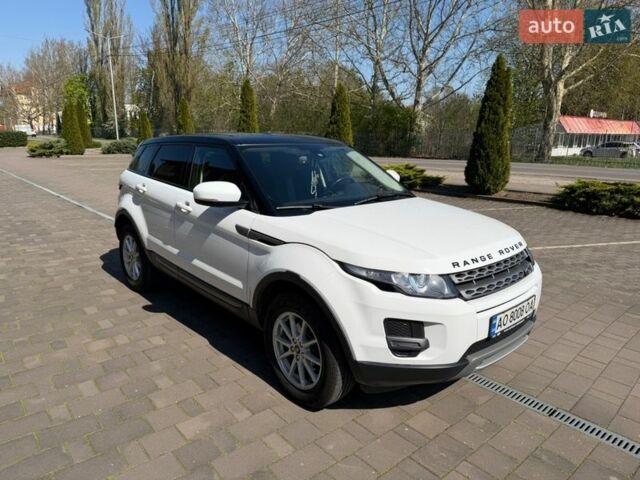Білий Ленд Ровер Рендж Ровер Евок, об'ємом двигуна 2.18 л та пробігом 187 тис. км за 18200 $, фото 2 на Automoto.ua