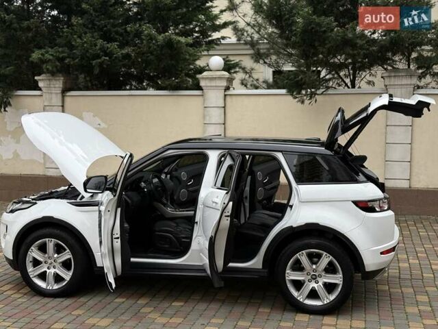 Білий Ленд Ровер Рендж Ровер Евок, об'ємом двигуна 2 л та пробігом 104 тис. км за 17950 $, фото 38 на Automoto.ua